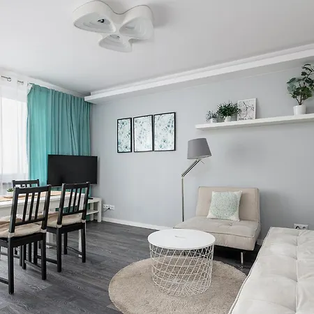 Rentplanet - Przy Palacu Kultury I Nauki Appartement Varsovie